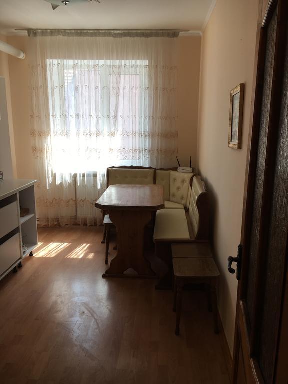 Galytska Apartment Ivano-Frankivs'k Ngoại thất bức ảnh